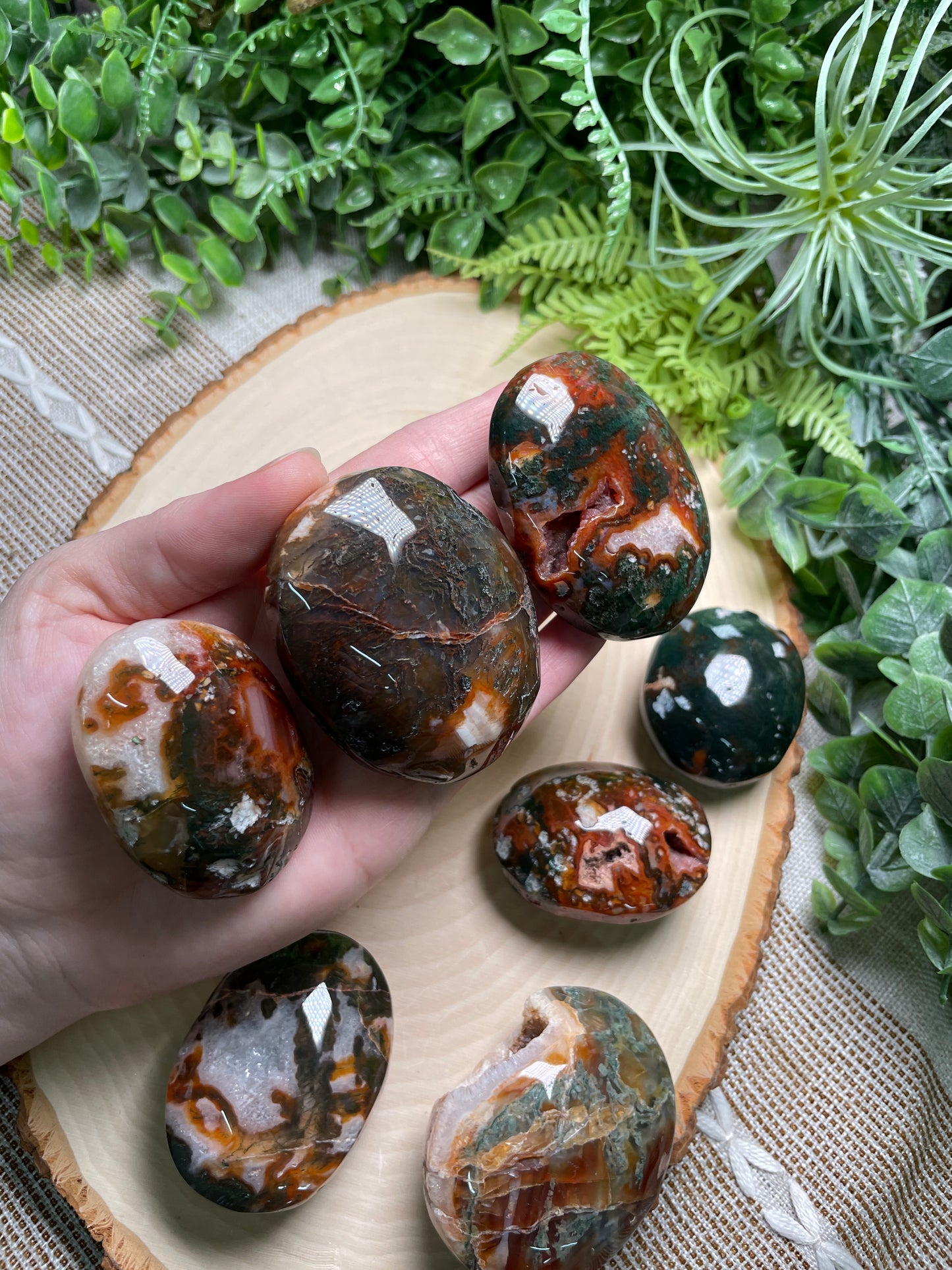 Red Moss Agate Palm Stone