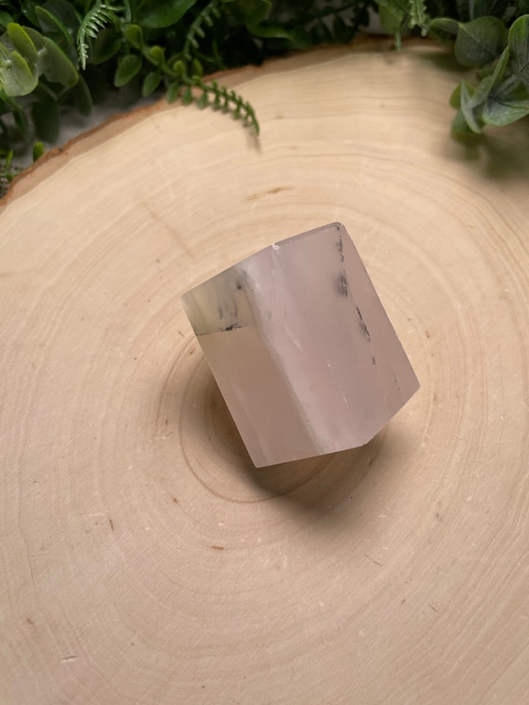 Mangano Calcite Cube