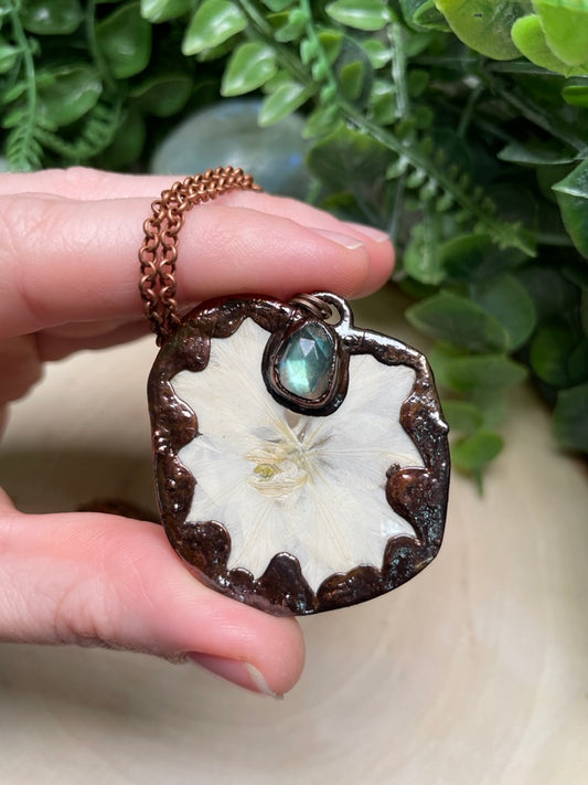 Flower and Labradorite Necklace