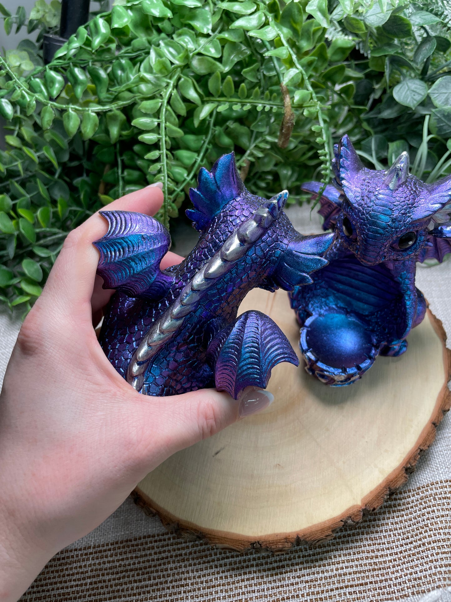 Resin Baby Dragon Sphere Stand