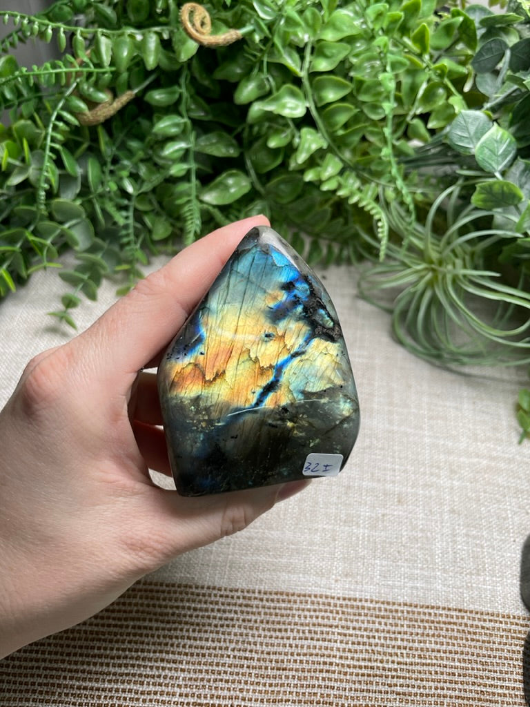 Labradorite Freeform