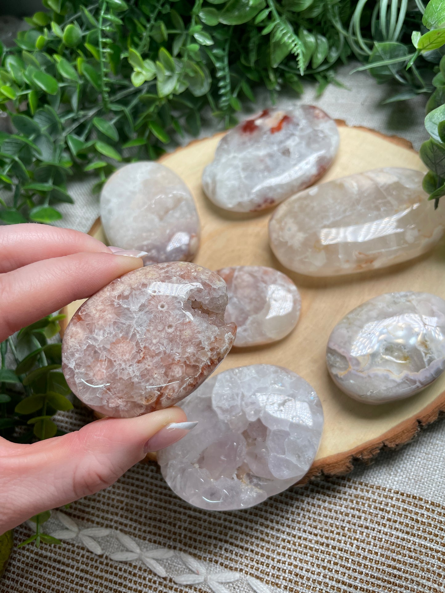 Flower Agate and Quartz Mix Palm Stone