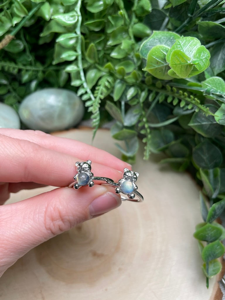 Labradorite Bear Adjustable Ring