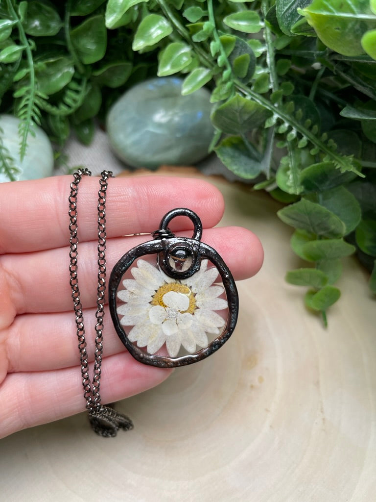 Daisy and Smoky Quartz Necklace