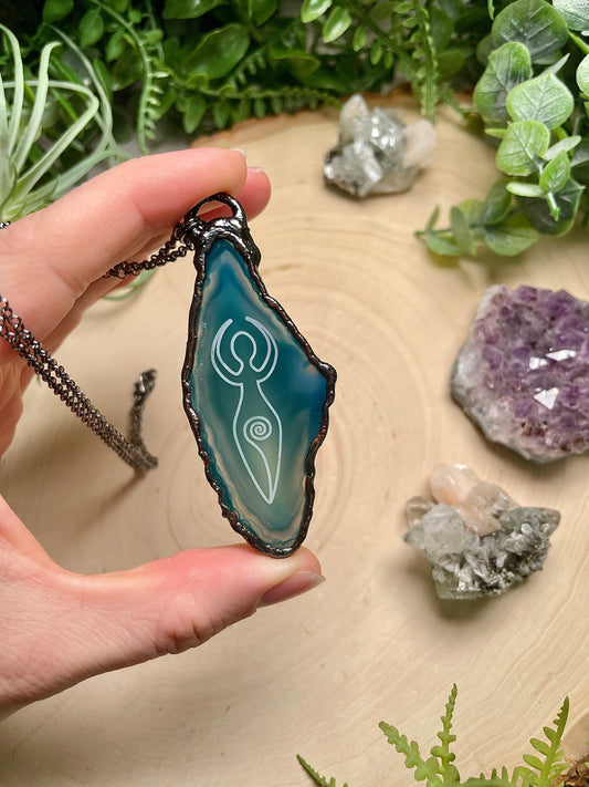 Agate Goddess Necklace