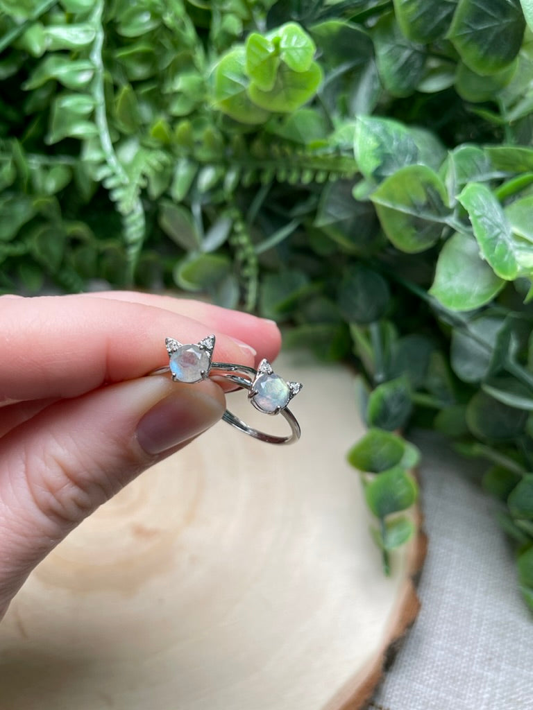 Labradorite Cat Adjustable Ring