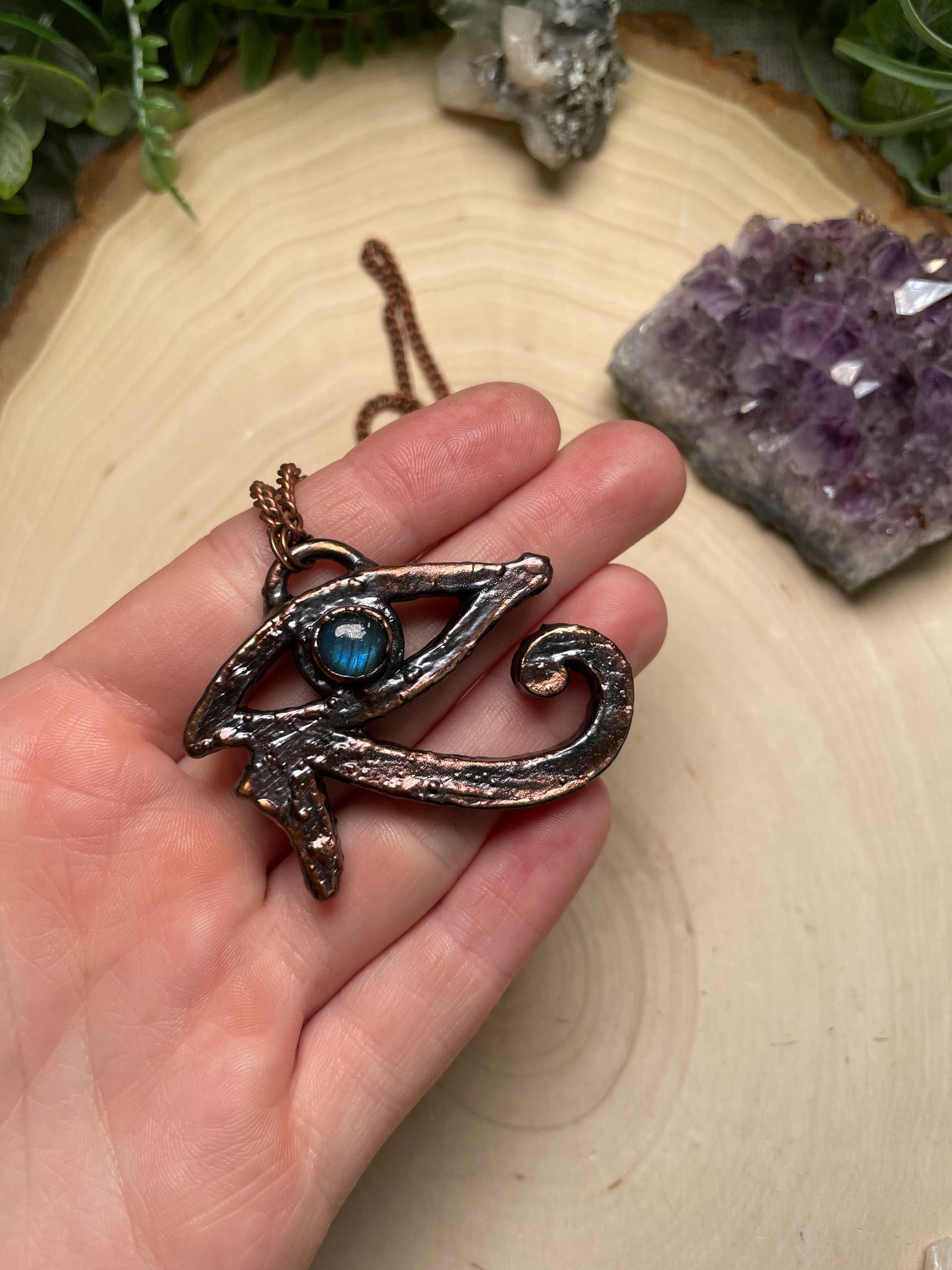 Labradorite Eye of Ra Necklace