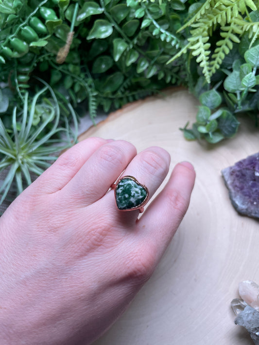 Green Speckled Jasper Heart Ring Size 6.5