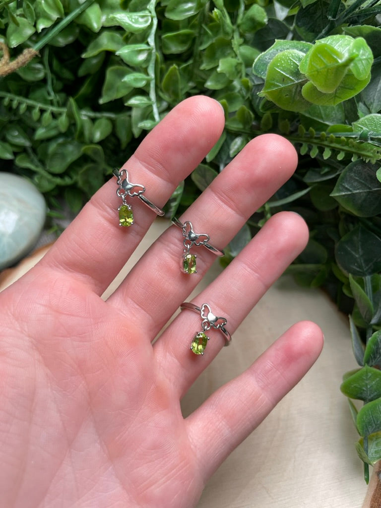 Peridot Dangle Adjustable Ring