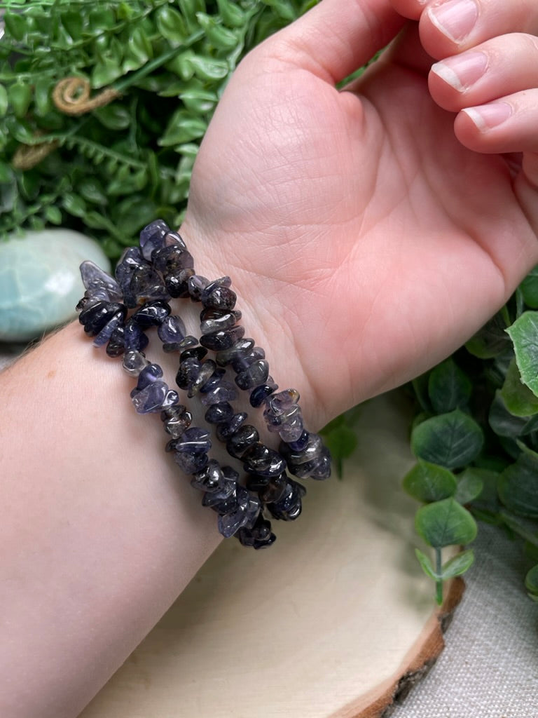 Iolite Chip Bracelet