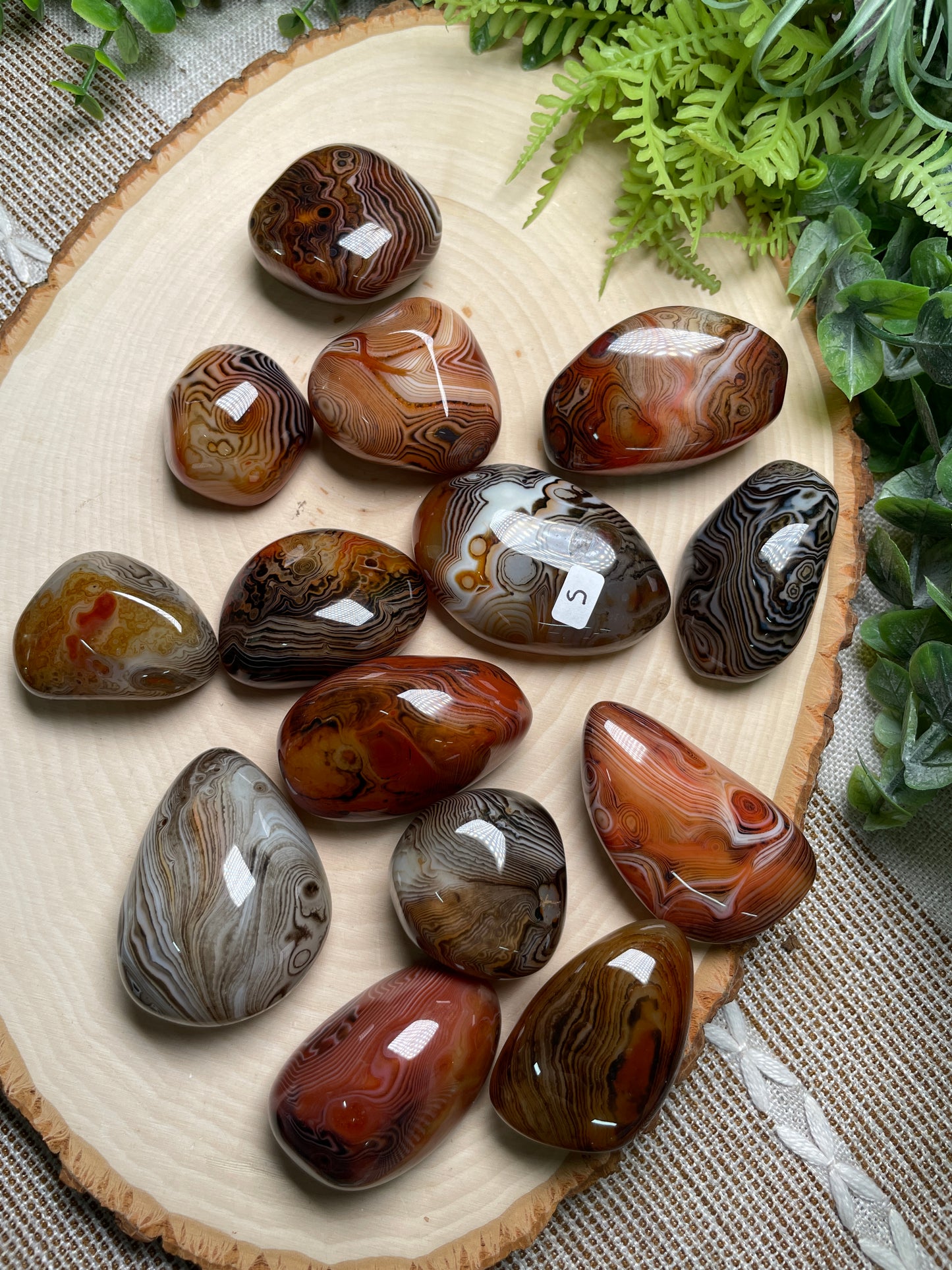 Red Sardonyx Palm Stone