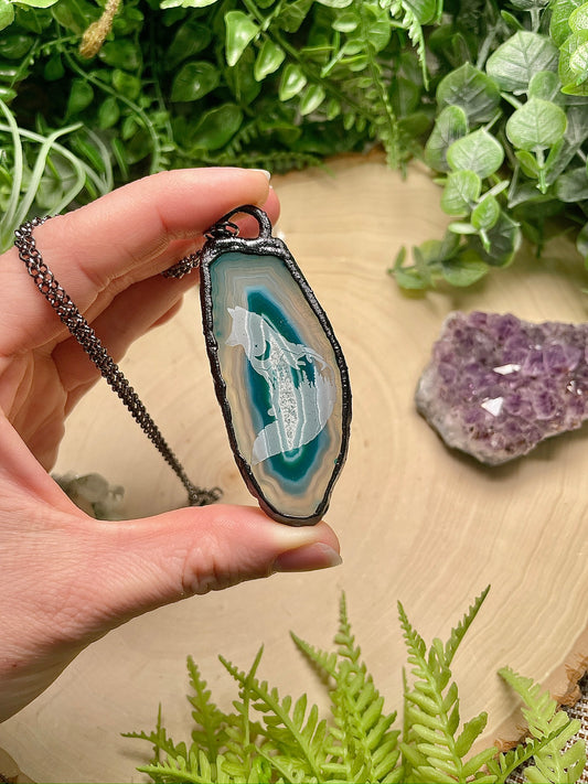 Agate Fox Necklace