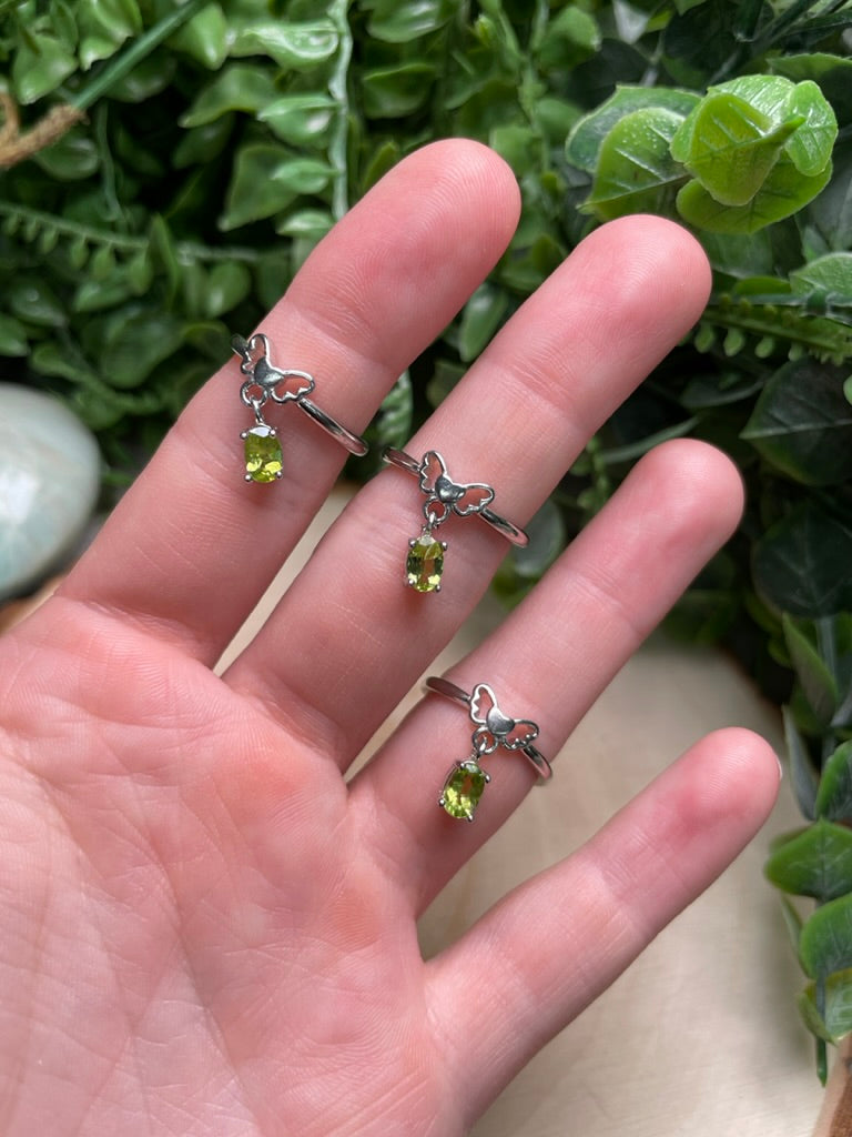 Peridot Dangle Adjustable Ring