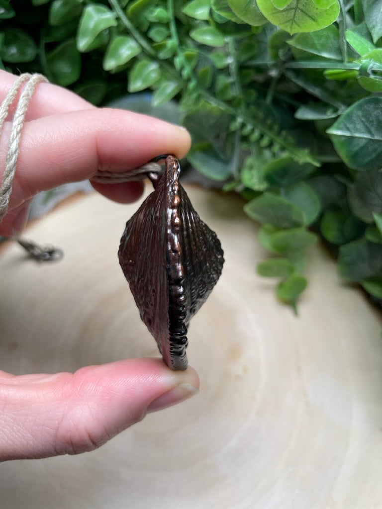 Shell, Agate, and Amethyst Necklace