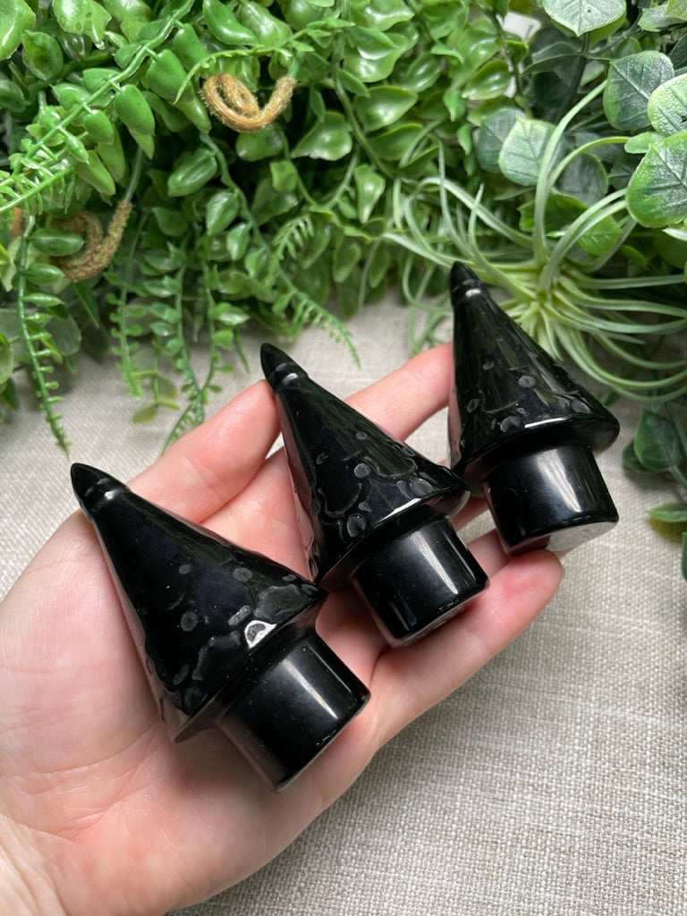 Obsidian Christmas Tree