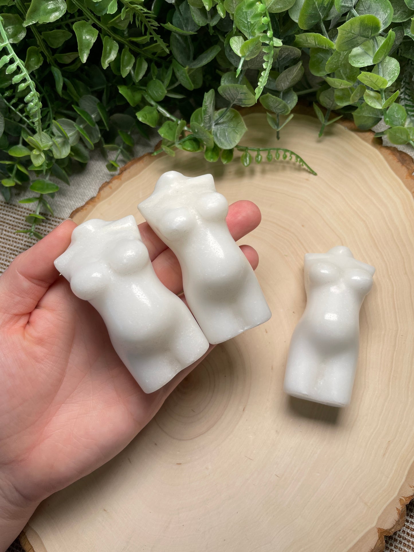 Synthetic White Jade Pregnant Lady Body