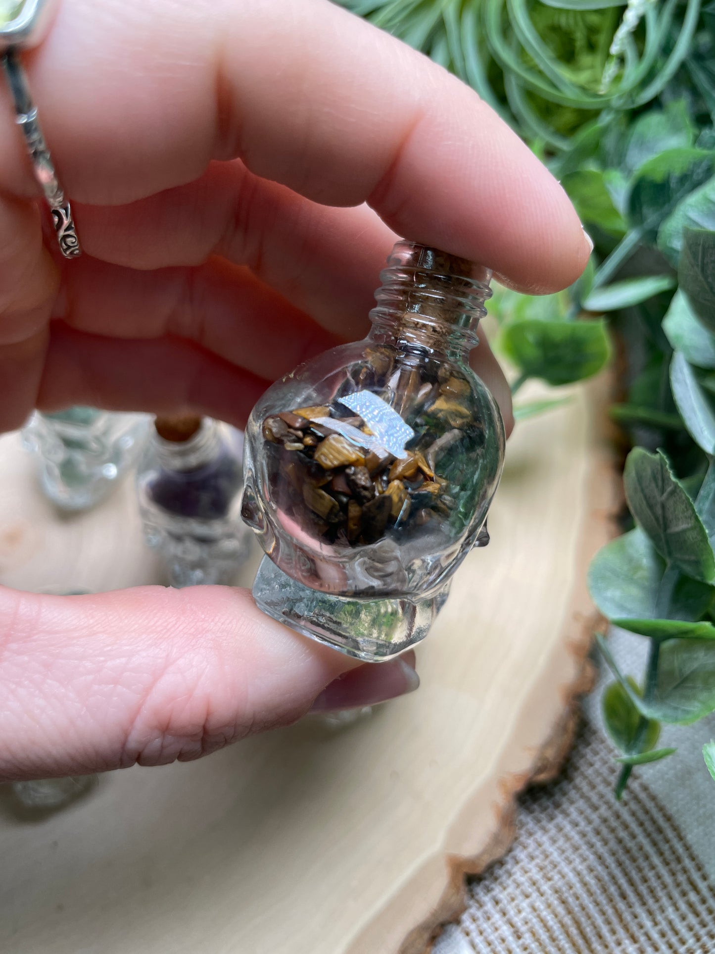 Crystal Chip Skull Vial