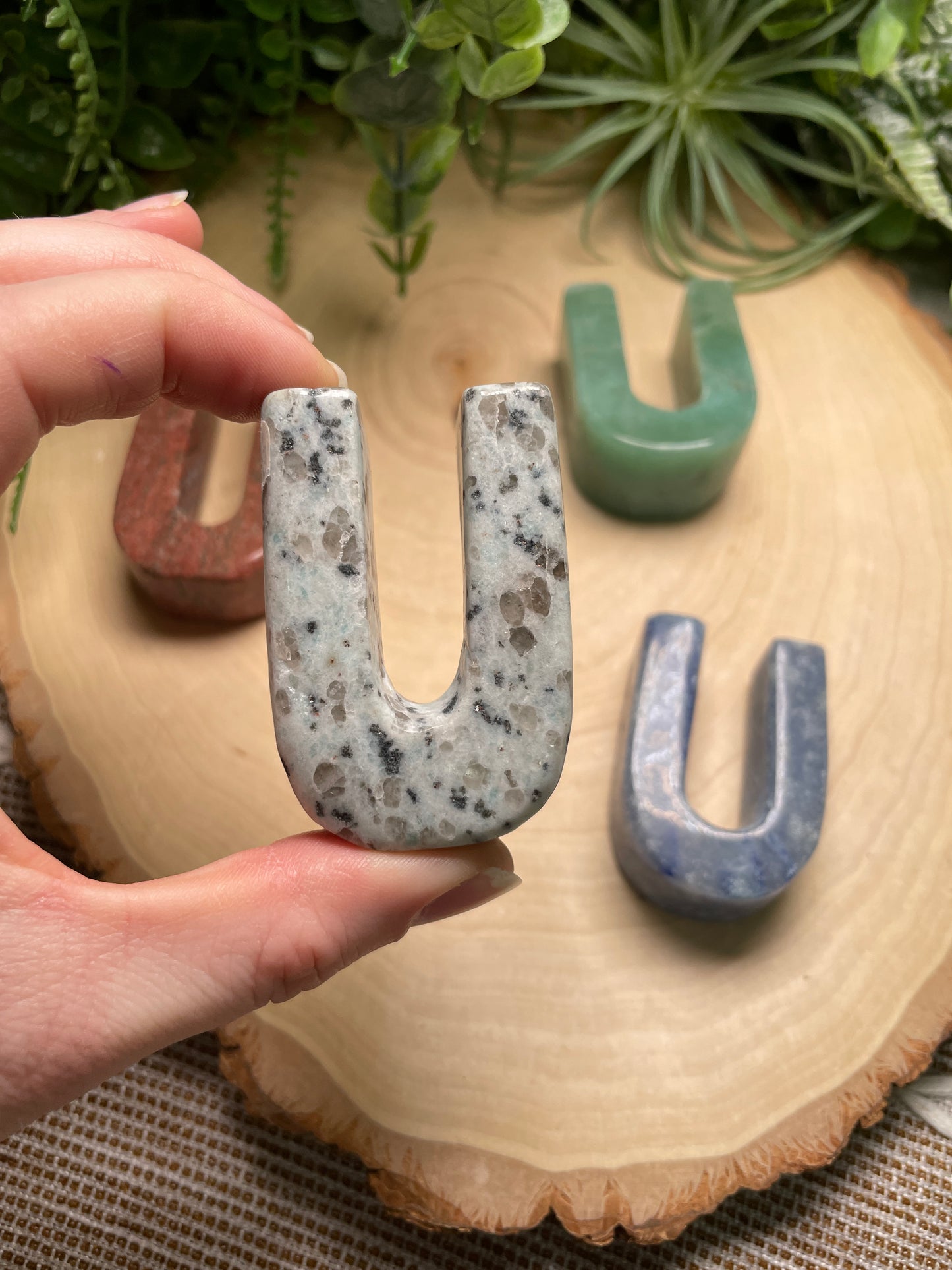 Crystal Letter "U"