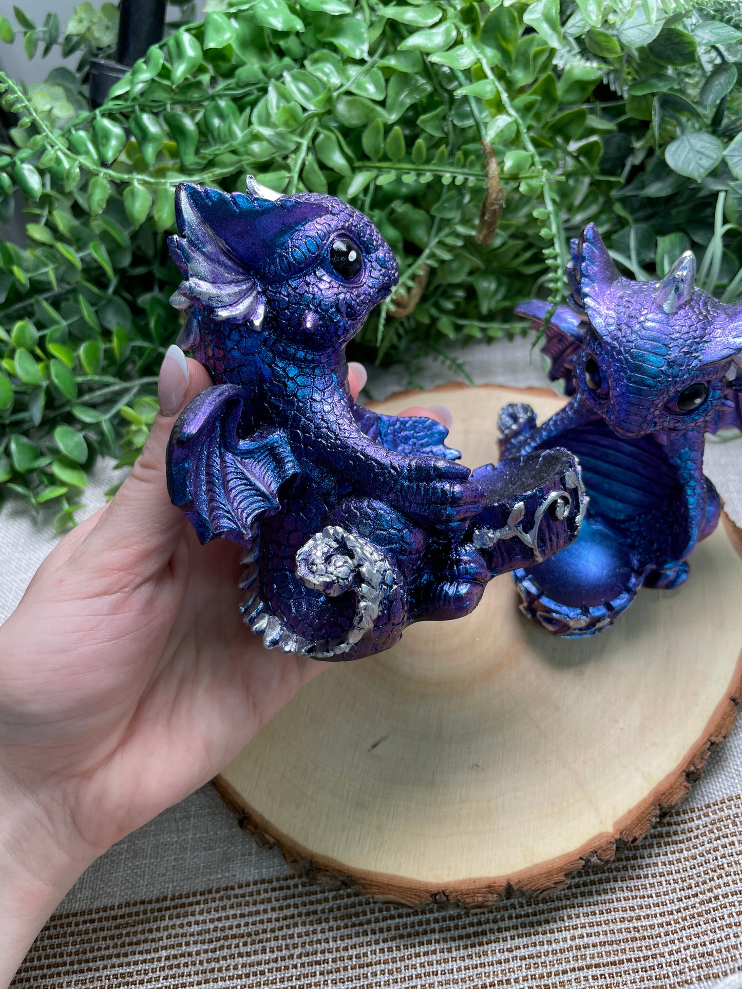 Resin Baby Dragon Sphere Stand