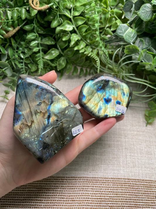 Labradorite Freeform