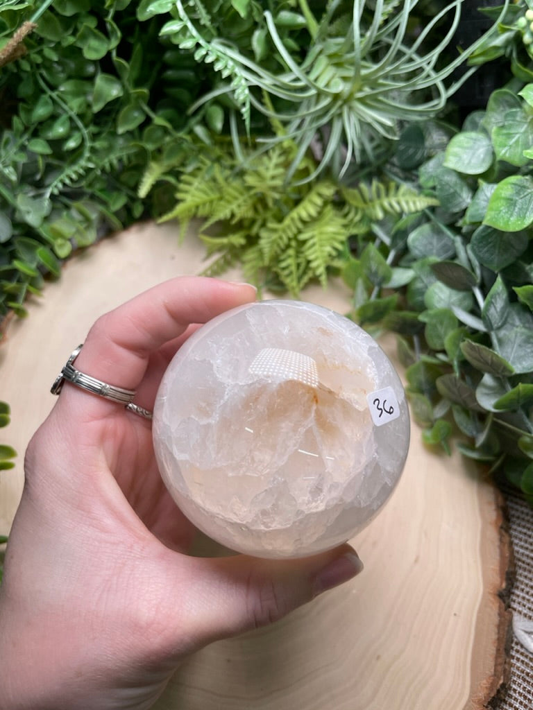 Quartz Mixture Sphere