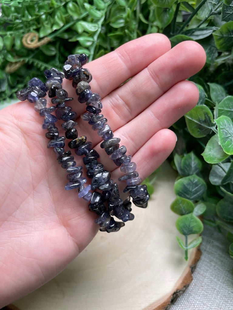 Iolite Chip Bracelet