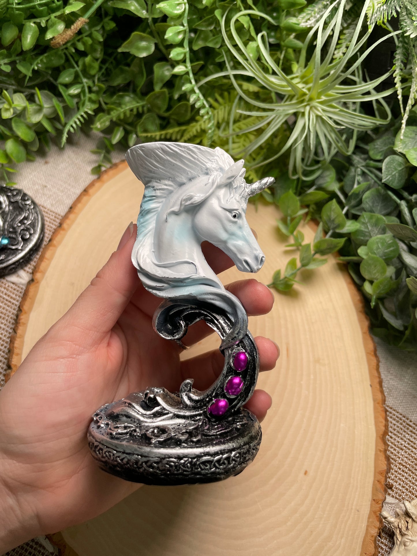 Unicorn Sphere Holder