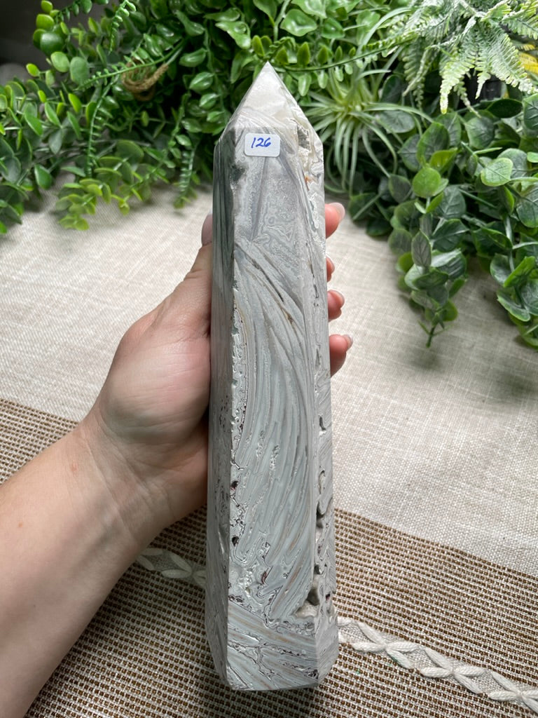 Mexican White Lace Agate Tower